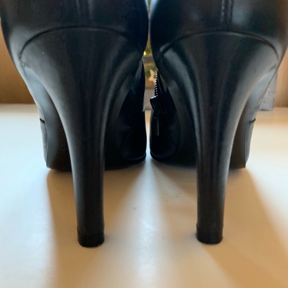 Bronx Leather Booties - Picture 6 of 8